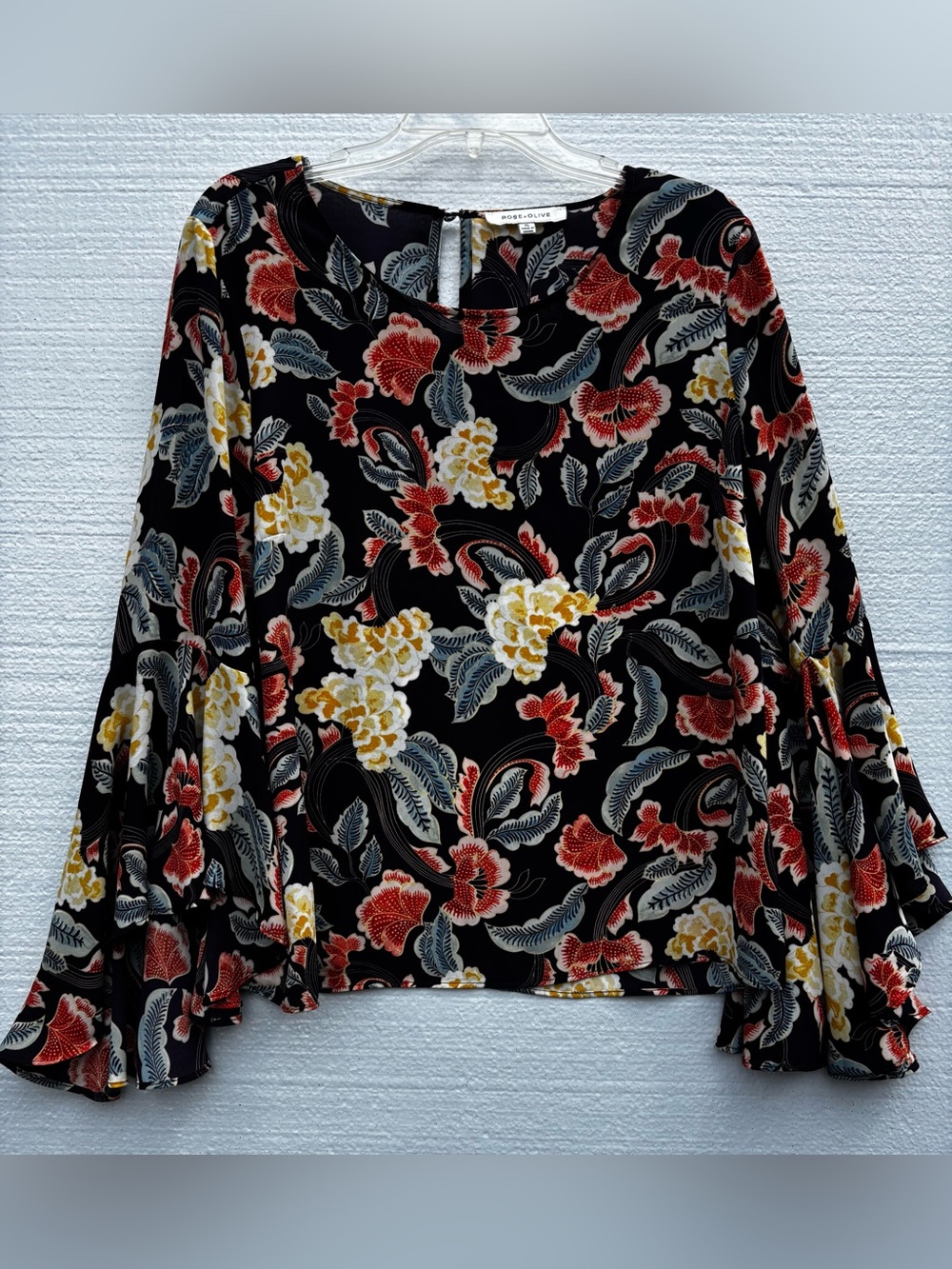 Rose + Olive XL Women’s Blouse